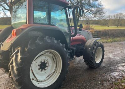 Valtra T120